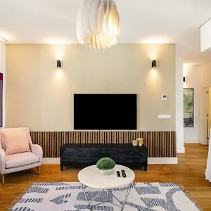 Apartment Whome | Ribeira 11 Design, Lisbon