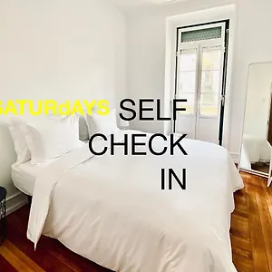 Saturdays Хостел